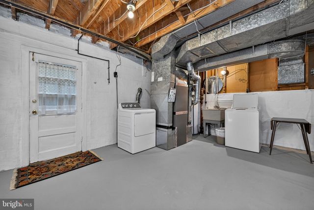 9906 HOLMHURST RD, Bethesda, MD 20817
