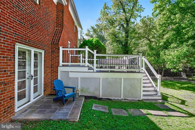 9906 HOLMHURST RD, Bethesda, MD 20817