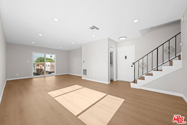 1206 S Holt Avenue 4, Los Angeles, CA 90035