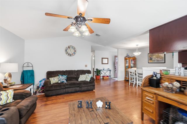 1270 E 140th Place, Glenpool, OK 74033