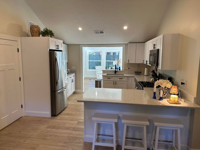 9 Victory Lane, South Yarmouth, MA 02664