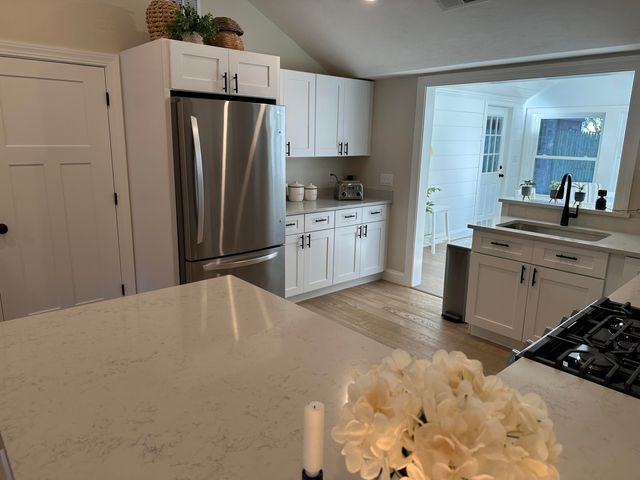 9 Victory Lane, South Yarmouth, MA 02664