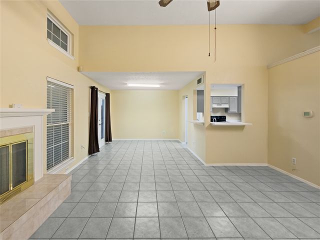 2426 Sutton Drive, Arlington, TX 76018