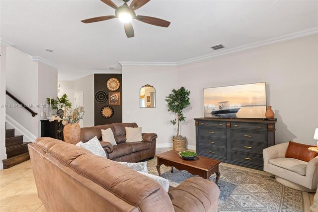 5920 NW 54th Cir, Coral Springs, FL 33067