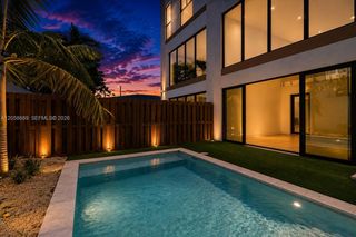 420 NE 62nd St B, Miami, FL 33138