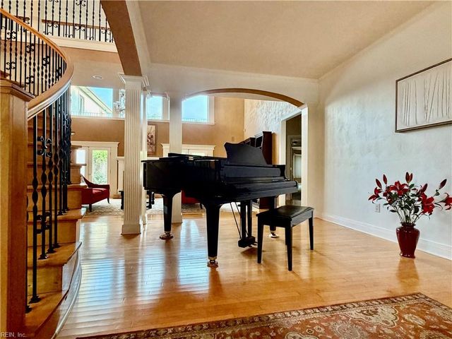 1500 Chandon CRES, Virginia Beach, VA 23454