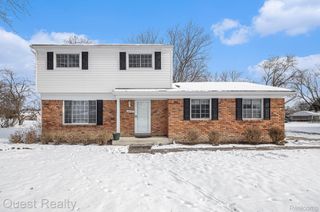27230 Hystone Drive, Farmington, MI 48334