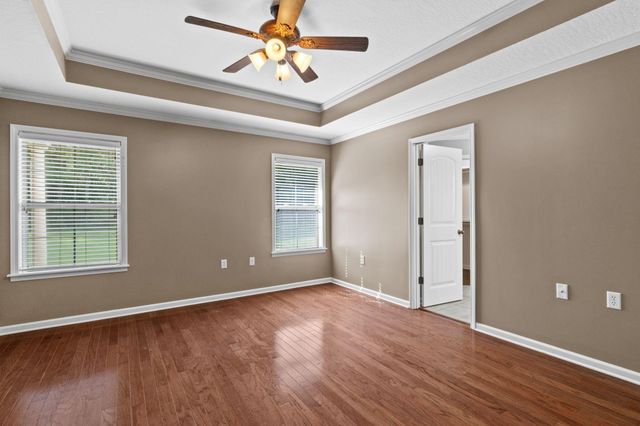 26 E Spruce, Sumrall, MS 39482