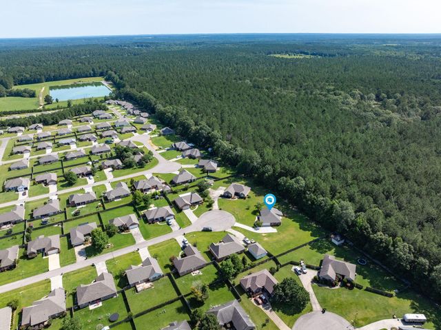 26 E Spruce, Sumrall, MS 39482