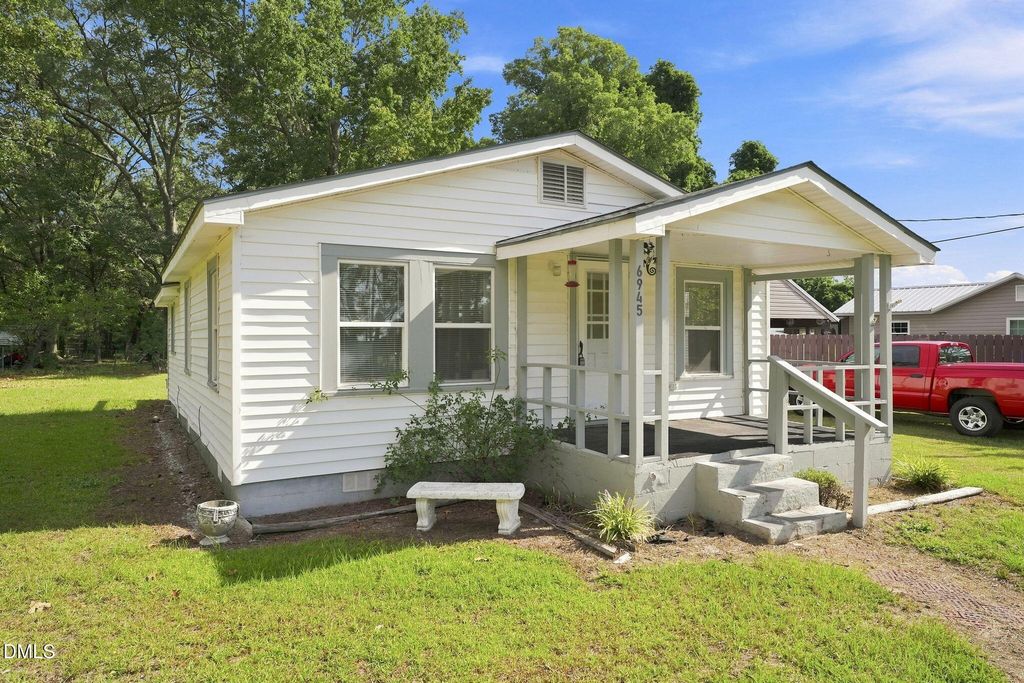 6945 Reedy Branch Road, Rocky Mount, NC 27803