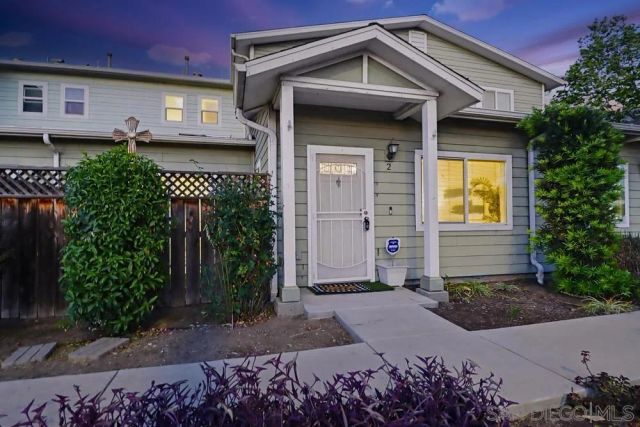 12306 Lakeshore DR 2, Lakeside, CA 92040