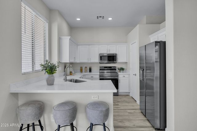 6486 S FOOTHILLS Drive, Gold Canyon, AZ 85118