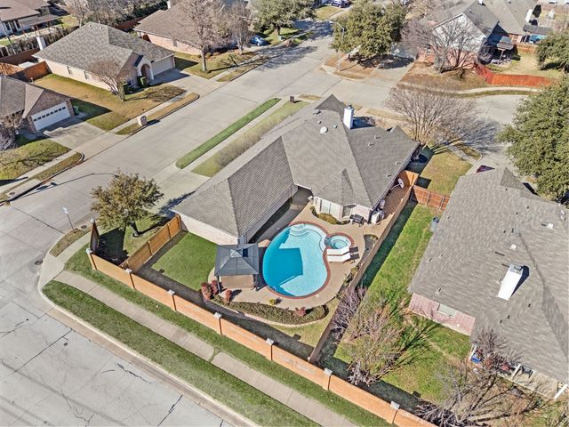 7700 Chandler Court, North Richland Hills, TX 76182