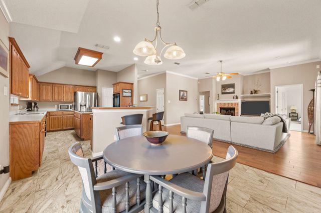 7700 Chandler Court, North Richland Hills, TX 76182