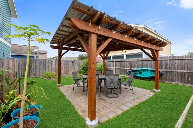 4206 Darter Street, Houston, TX 77009