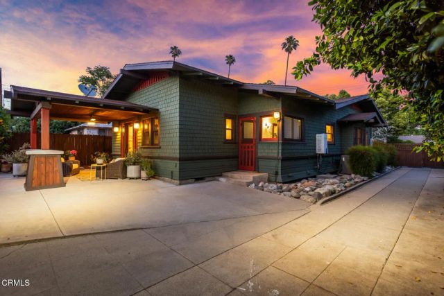 623 N Catalina Avenue, Pasadena, CA 91106