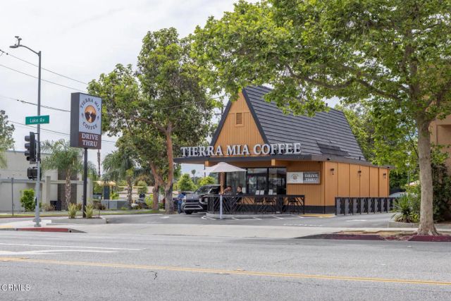623 N Catalina Avenue, Pasadena, CA 91106
