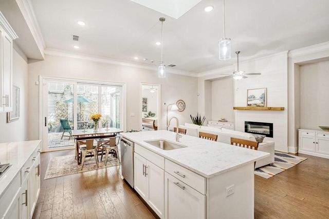 642 Stickley Oak Way, Woodstock, GA 30189