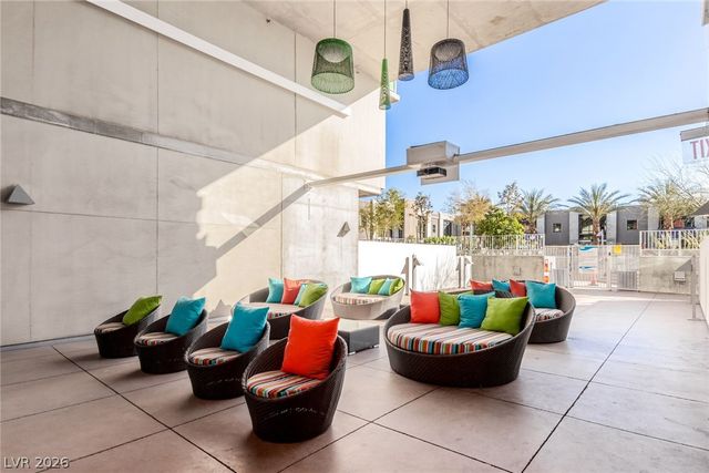 353 East Bonneville Avenue 632, Las Vegas, NV 89101