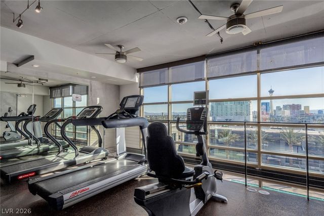 353 East Bonneville Avenue 632, Las Vegas, NV 89101