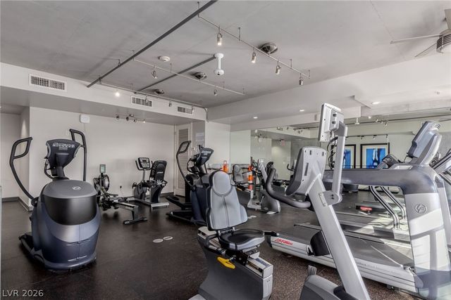 353 East Bonneville Avenue 632, Las Vegas, NV 89101