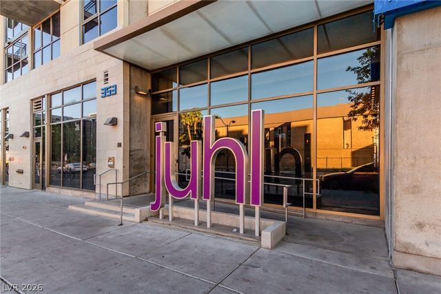 353 East Bonneville Avenue 632, Las Vegas, NV 89101