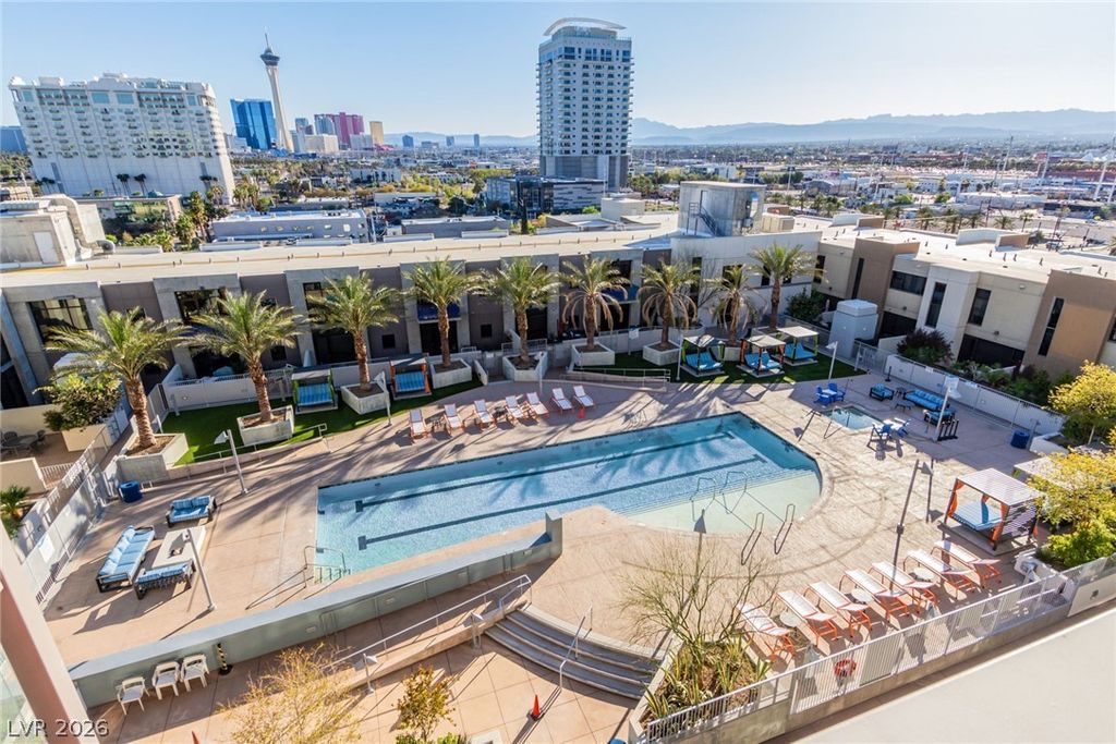 353 East Bonneville Avenue 632, Las Vegas, NV 89101