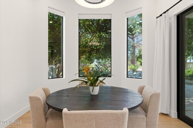 10041 N 52ND Place, Paradise Valley, AZ 85253