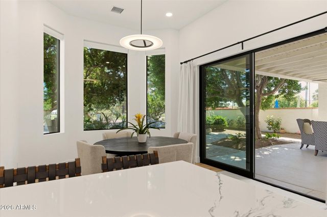 10041 N 52ND Place, Paradise Valley, AZ 85253