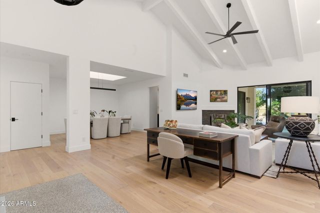 10041 N 52ND Place, Paradise Valley, AZ 85253