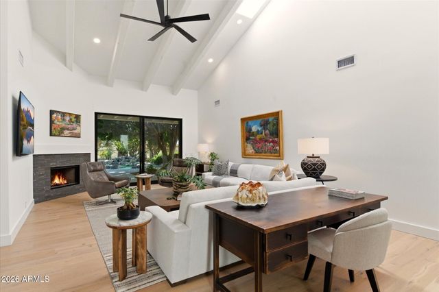 10041 N 52ND Place, Paradise Valley, AZ 85253