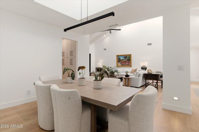 10041 N 52ND Place, Paradise Valley, AZ 85253