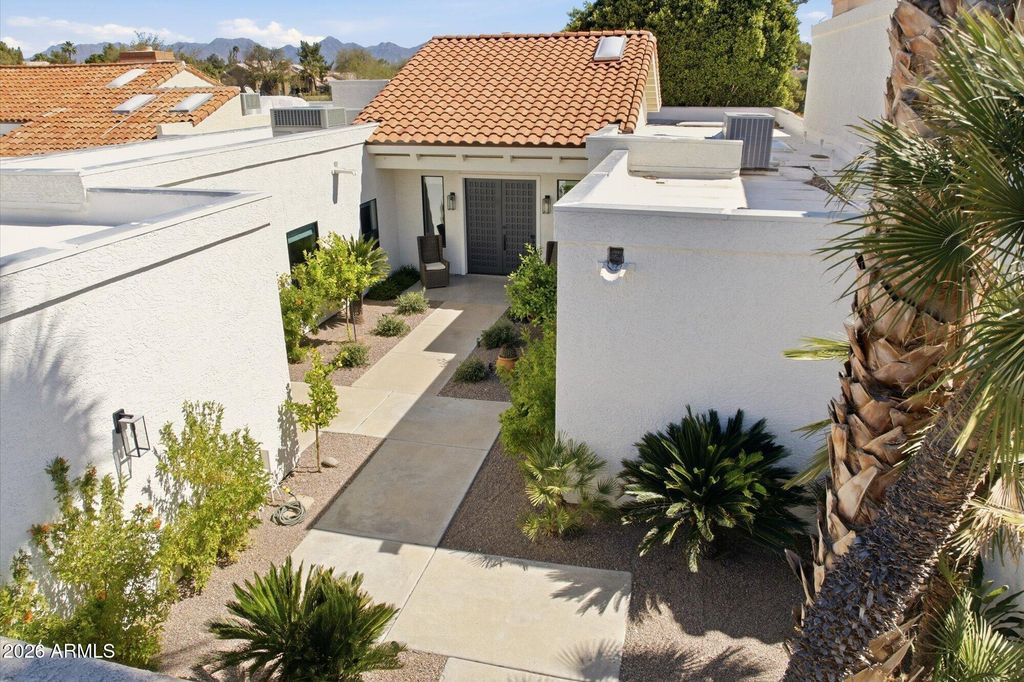 Image 44 of property listing at 10041 N 52ND Place, Paradise Valley, AZ 85253