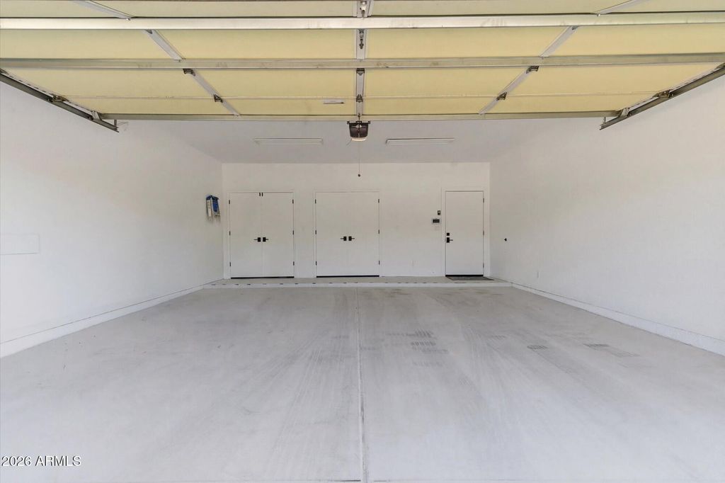 Image 47 of property listing at 10041 N 52ND Place, Paradise Valley, AZ 85253