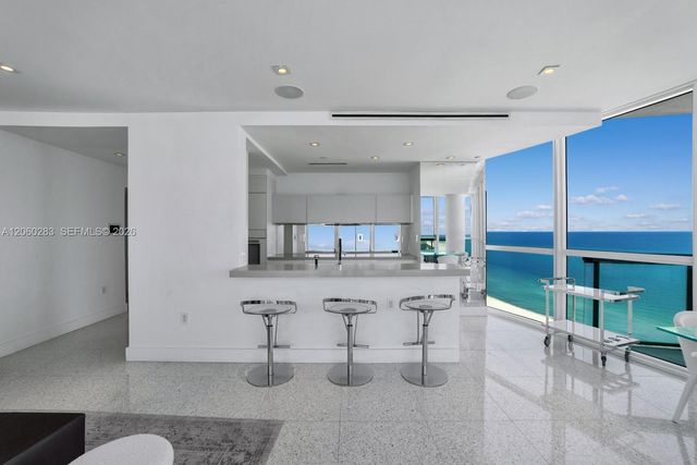 101 20th St 3208, Miami Beach, FL 33139