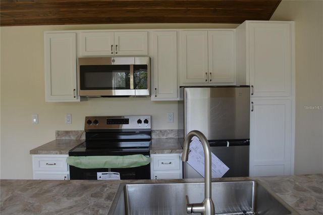 620 THIRD STREET, Oviedo, FL 32765