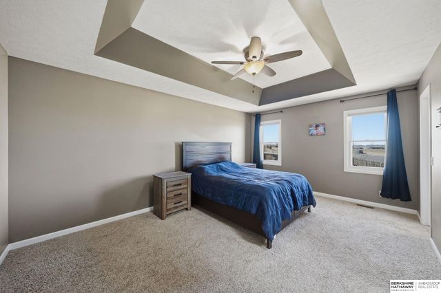 4825 NW Fairway Drive, Lincoln, NE 68521