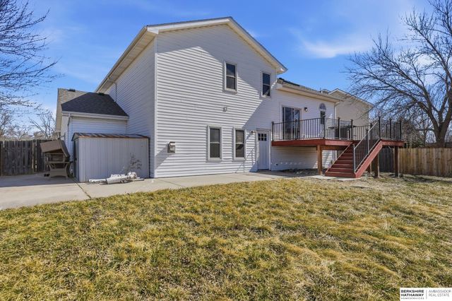 4825 NW Fairway Drive, Lincoln, NE 68521