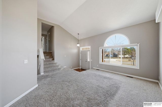 4825 NW Fairway Drive, Lincoln, NE 68521