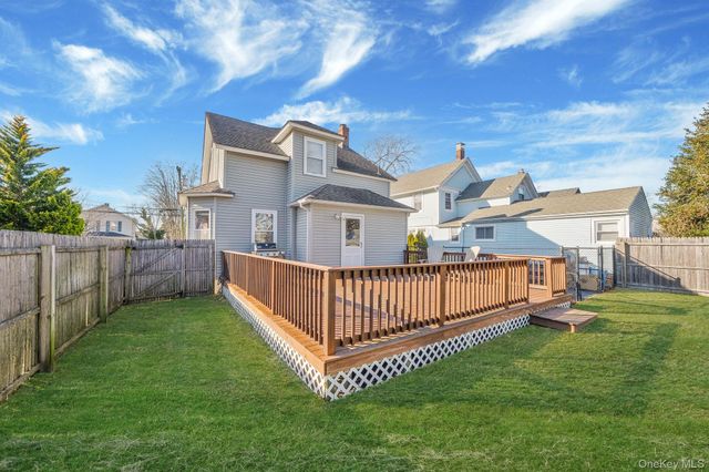 183 West Avenue, Patchogue, NY 11772