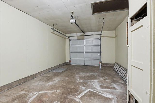 644 W Main Street, Moore, OK 73160