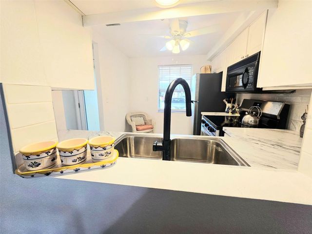 4366 SUMMERSUN DRIVE 4366, New Port Richey, FL 34652