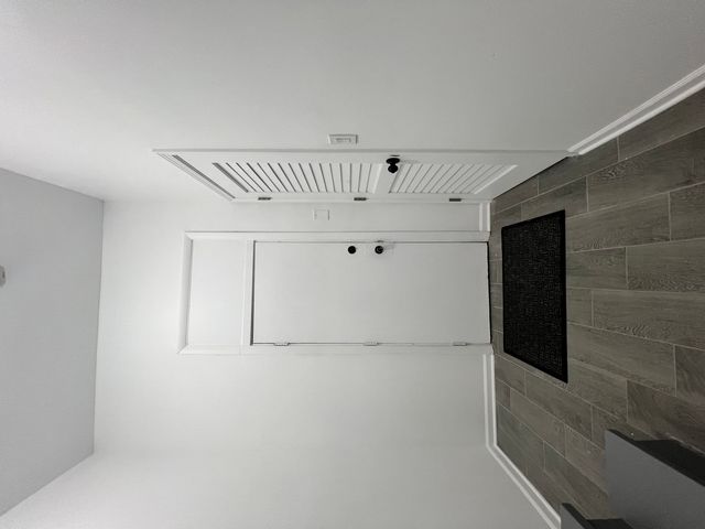 4537 S Hermitage Avenue 1F, Chicago, IL 60609