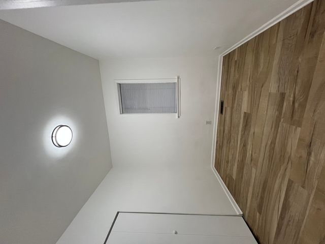 4537 S Hermitage Avenue 1F, Chicago, IL 60609