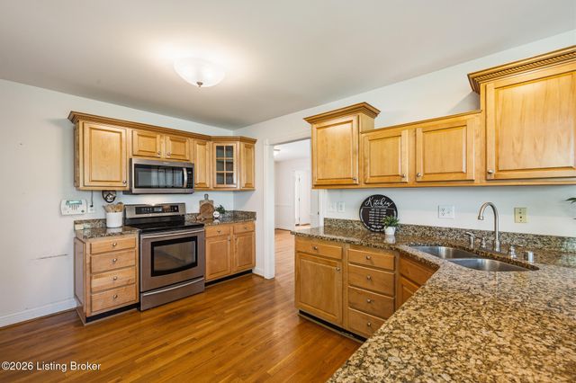373 The Landings, Taylorsville, KY 40071