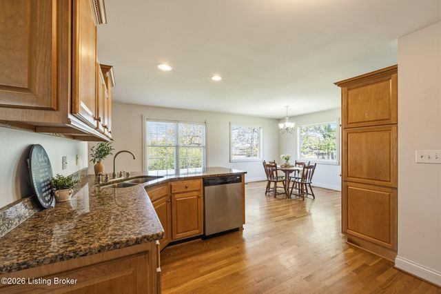 373 The Landings, Taylorsville, KY 40071