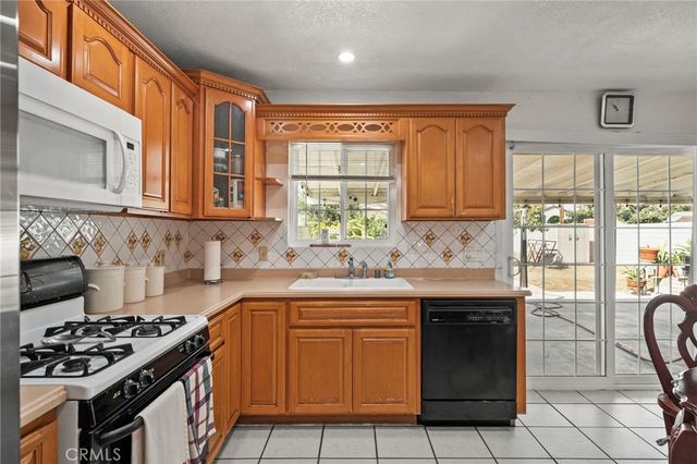 6621 Rostrata, Buena Park, CA 90621