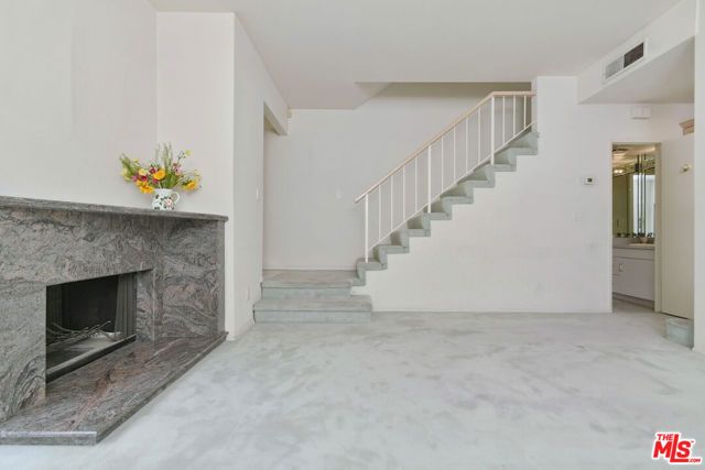 11738 Moorpark Street E, Studio City (los Angeles), CA 91604