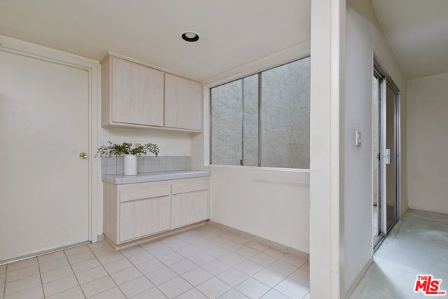 11738 Moorpark Street E, Studio City (los Angeles), CA 91604