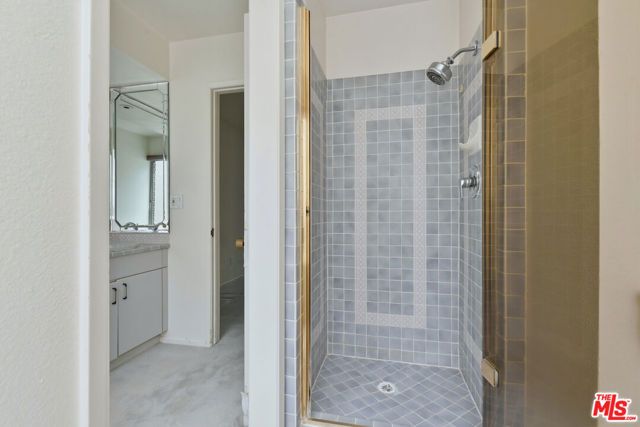 11738 Moorpark Street E, Studio City (los Angeles), CA 91604